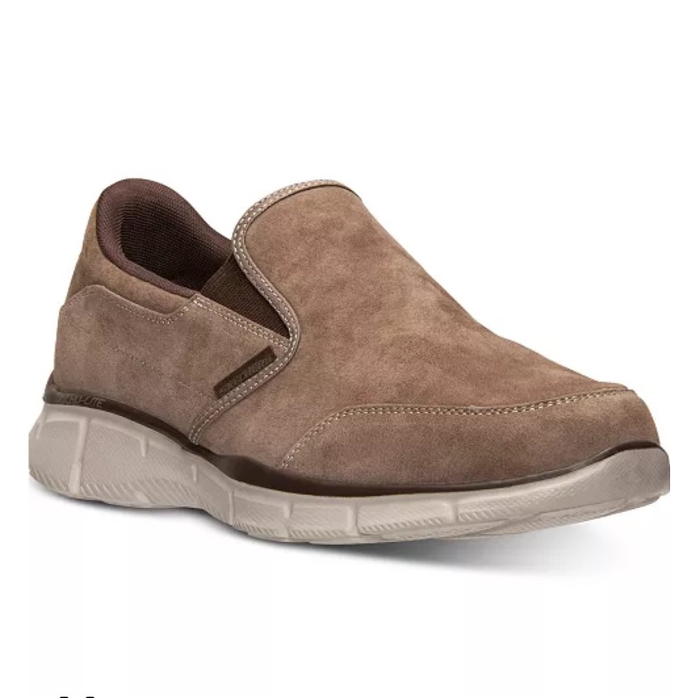 Skechers Men’s Equalizer - Mind Game Suede Walking Sneakers Slip-On Size 10
